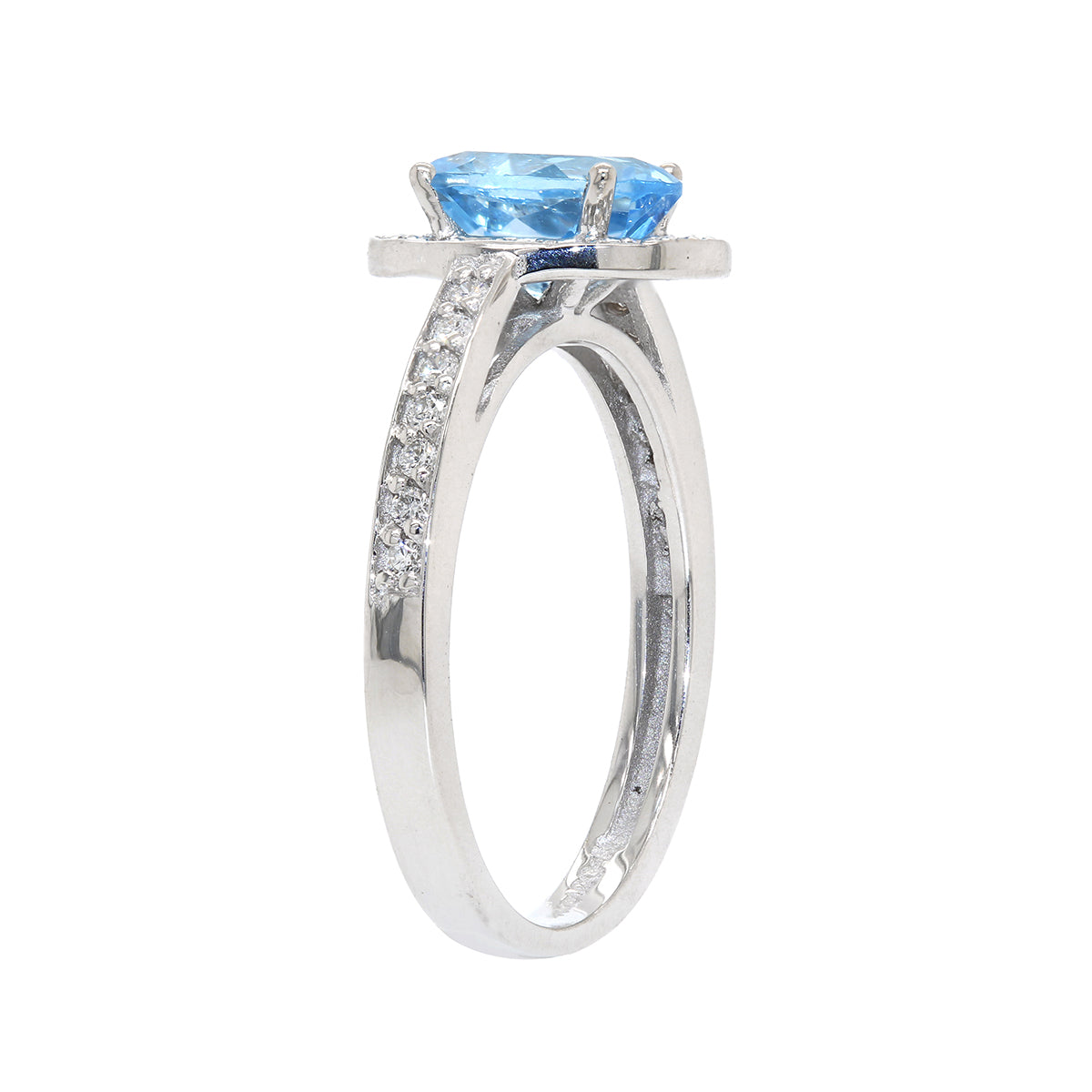Anillo con topacio
